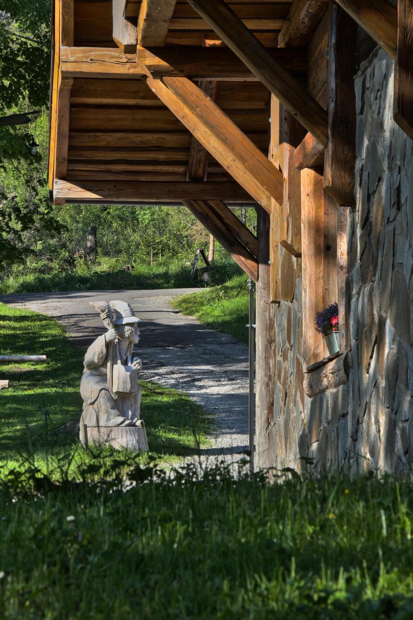 Chata Baba Yaga Ждяр Екстер'єр фото
